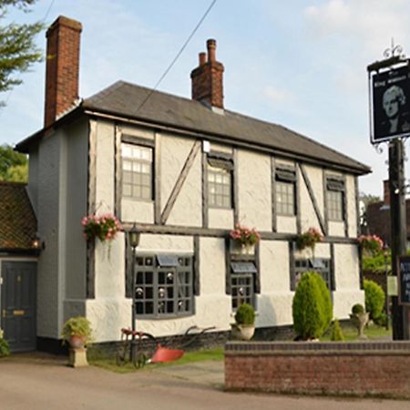 The King William IV Bed and Breakfast Royston Exteriör bild